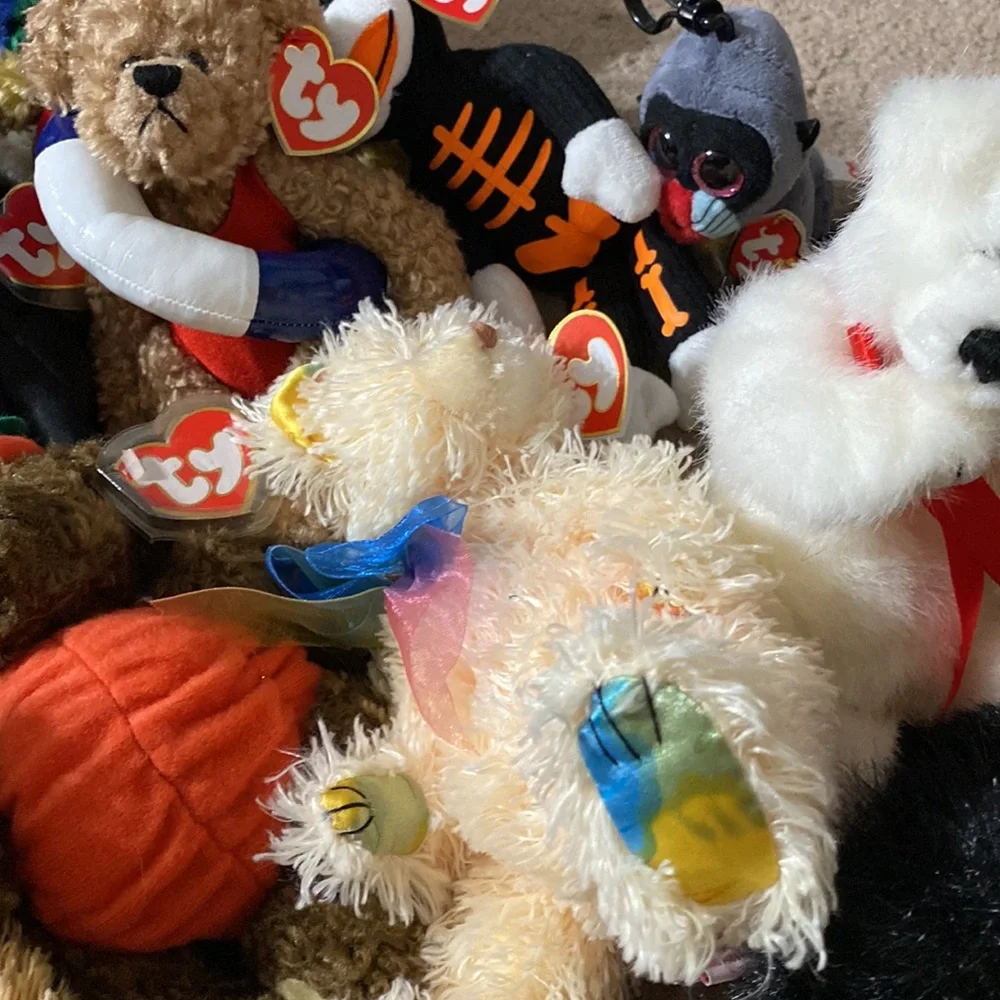 More of my collection some of the rarer beanie babies attic treasures - Picture 5 of 7